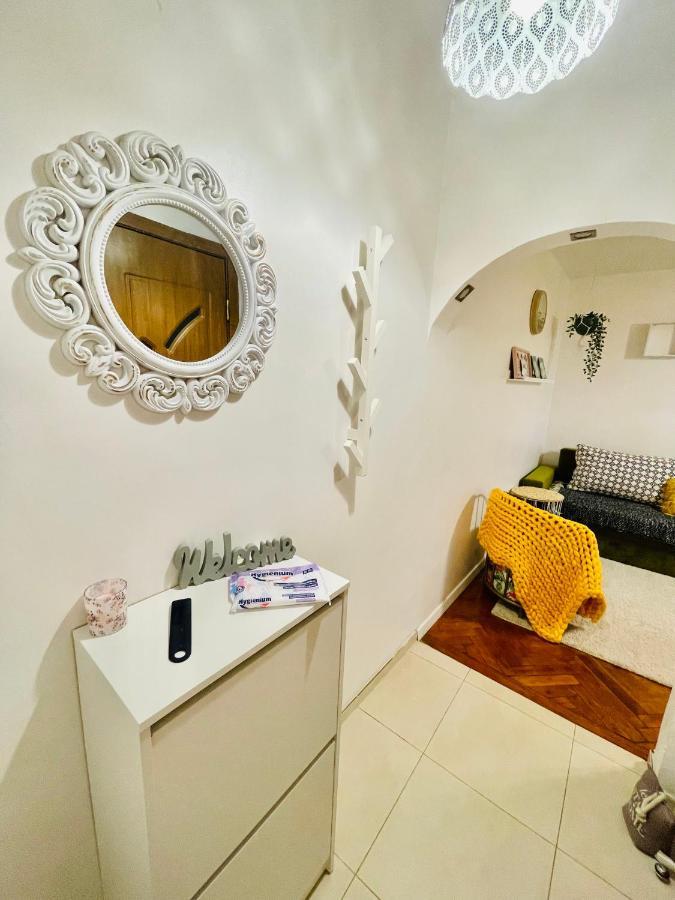 Modern Place To Stay-Self Check-In Nonstop 24H-Wifi Resita Bagian luar foto