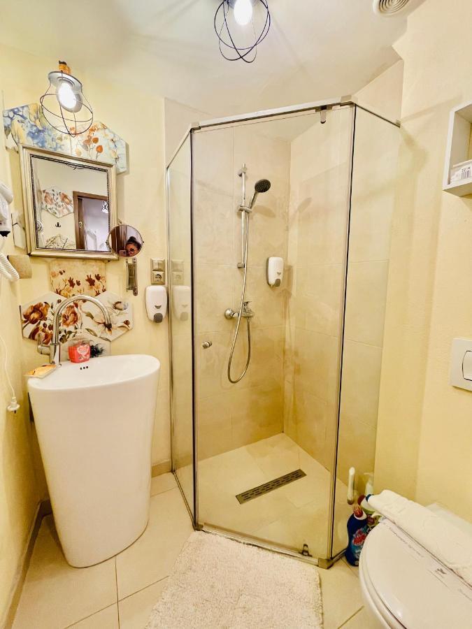 Modern Place To Stay-Self Check-In Nonstop 24H-Wifi Resita Bagian luar foto