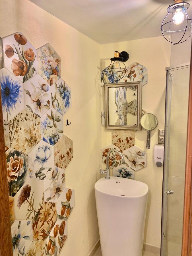 Modern Place To Stay-Self Check-In Nonstop 24H-Wifi Resita Bagian luar foto